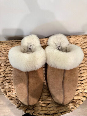 UGG Scuffette II Slippers Women's Brown & Cream Slippers